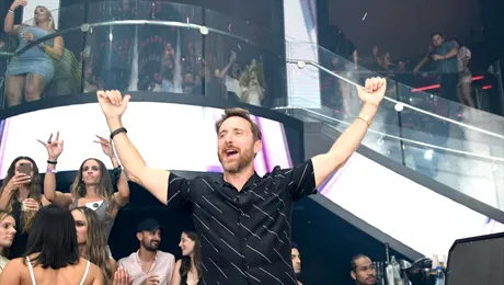 DJ-ul francez David Guetta și-a vândut catalogul muzical pentru peste 100 de milioane de dolari