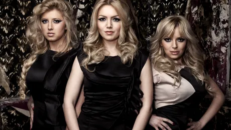 Fetele de la 3elle au aruncat în public o brăţară de 15.000 de euro