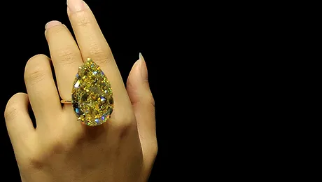 Cel mai frumos diamant galben, scos la licitatie in noiembrie (Poze)