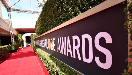 Globurile de Aur 2021- „Nomadland”, „Borat”, „The Crown”, ”Schitt’s Creek”, marii câștigători