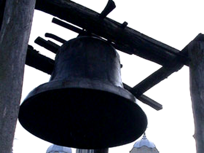 Catedrala din Alba-Iulia a fost dotata cu clopote cu GPS