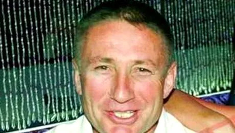 Iubitul Simonei Sensual a urinat pe masina Monicai Columbeanu!