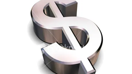 Dolarul isi recapata forta