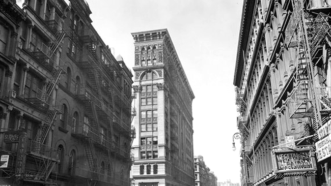 Strada Broom de pe Broadway