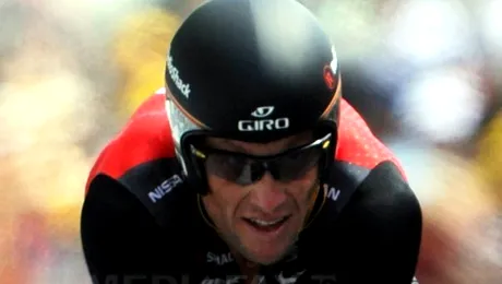 Nike a rupt contractul cu fostul ciclist Lance Armstrong