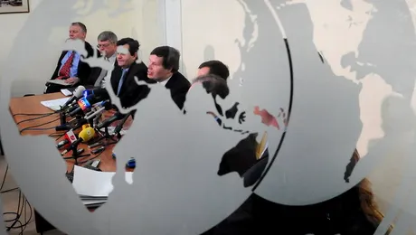 FMI propune un scenariu cu accent pe cresterea veniturilor