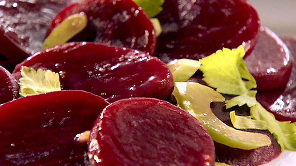 11 rețete salată de sfeclă roșie