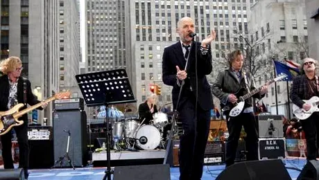 Trupa R.E.M. s-a destramat! Iata mesajul lor de adio