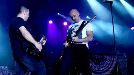 Voltaj lansează „All over again”, varianta în limba engleză a piesei „De la capăt”, special pentru Eurovision 2015