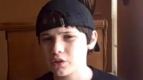 Un pusti de 12 ani uimeste lumea, cu o noua Teorie a relativitatii (Video)