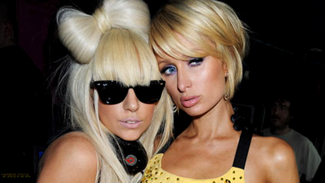 LADY GAGA SI PARIS HILTON