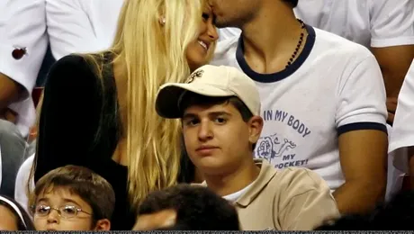 Enrique Iglesias se va căsători cu Anna Kournikova