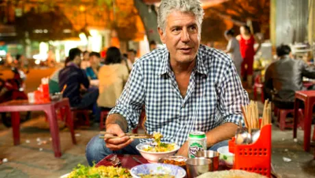 Ce ar trebui să ştii când mergi la restaurant! Anthony Bourdain dezvăluie secretele „murdare” din bucătărie