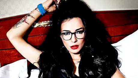 DJ Wanda spune povestea tatuajelor sale