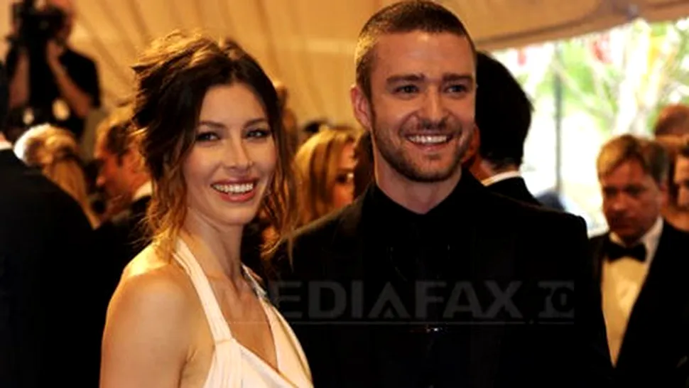 Justin Timberlake a cerut-o de sotie pe Jessica Biel