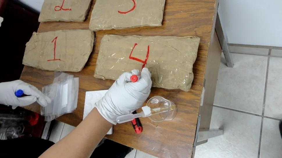 Polițiștii au capturat heroină în valoare de 500.000 de euro