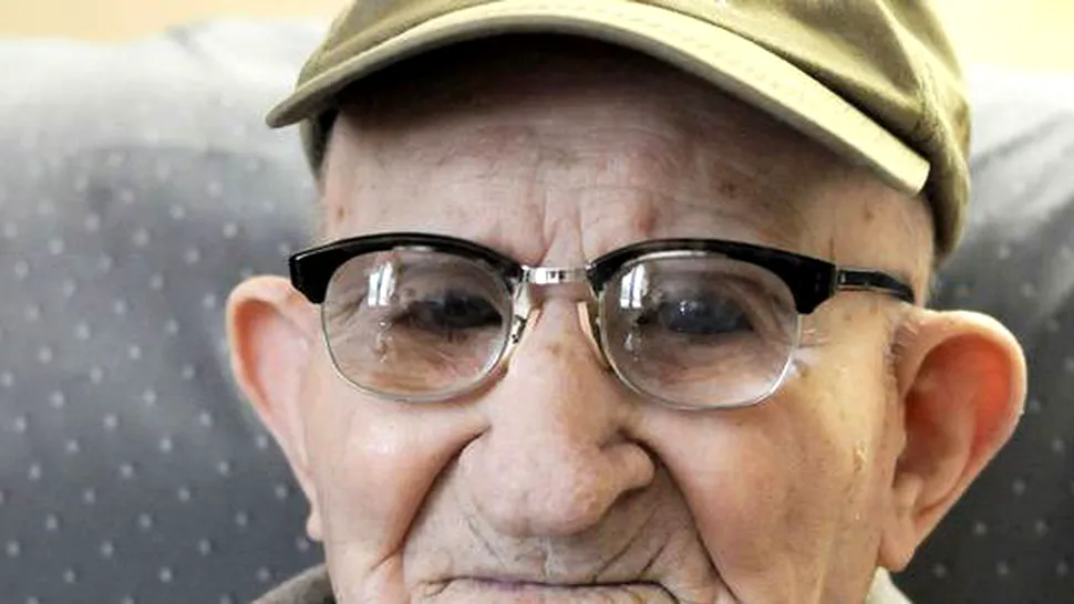 Cel mai bătrân bărbat din lume a murit, la 112 ani