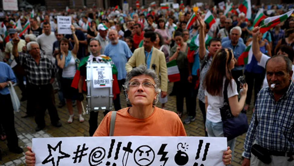 Bulgaria manifestează de o lună împotriva oligarhiei și a Guvernului
