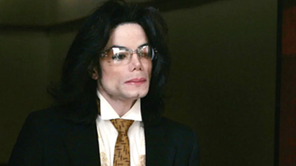 Seringa cu care i-a fost injectat medicamentul fatal lui Michael Jackson, scoasa la licitatie