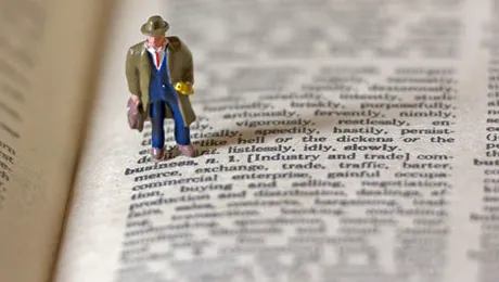 Cine a scris primul dicționar englez