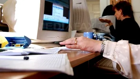 Lista taxelor și impozitelor introduse sau majorate în 2013