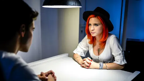 Episodul 8, sezon 2 “Fructul oprit”: Ana, către Petru:  “Te-am abandonat o dată, nu mai fac greşeala asta!”