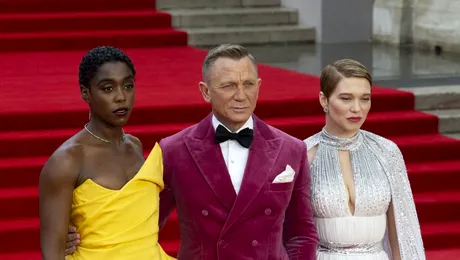 James Bond s-a întors: pleiadă de staruri la premiera mondială „No Time To Die”