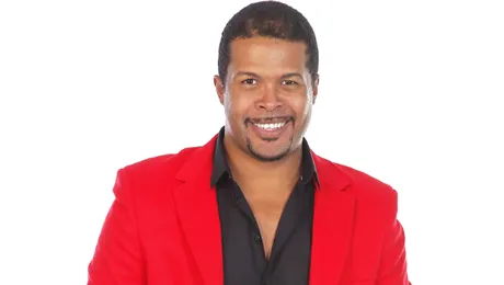 Cabral îl dublează pe Antonio Banderas