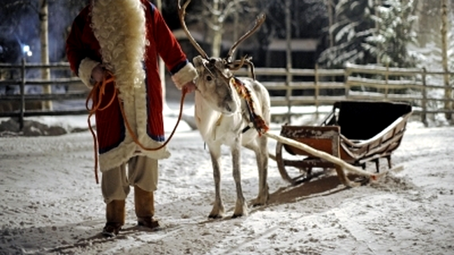 Dragi copii, Mos Craciun va asteapta si la iarna in Laponia!