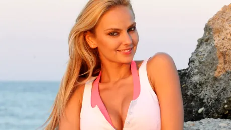 La Dansez pentru tine, Roxana Ionescu dansează din buric