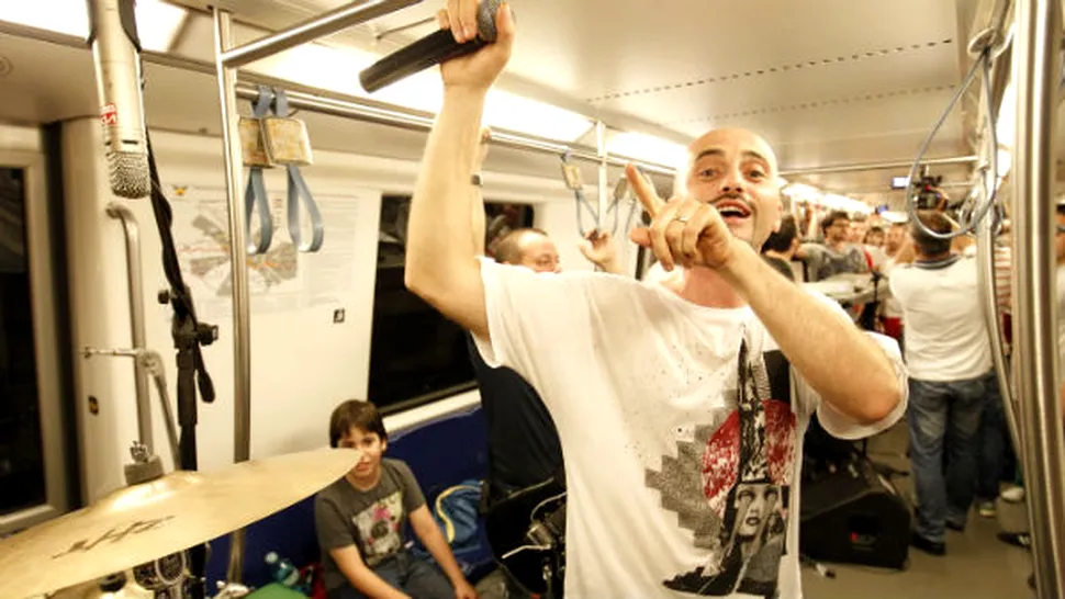 ProFM şi Voltaj au făcut super show la metrou! (Poze)