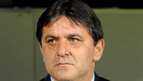 Lacatus are probleme mari de efectiv inainte de partida cu Lyon