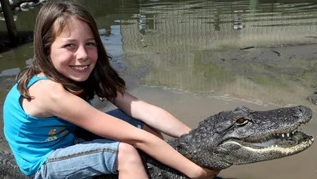 Imblanzitoare de crocodili, la doar 9 ani