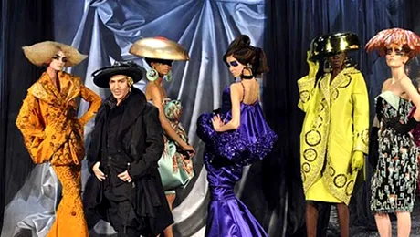 John Galliano, concediat de casa Dior
