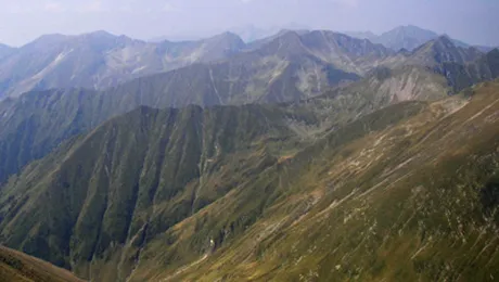 Turistii blocati in Fagaras, salvati cu elicopterul!