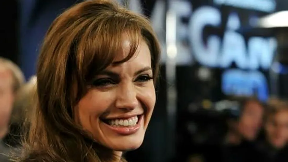 Angelina Jolie vrea sa se mute cu familia in Africa