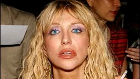 Courtney Love: „Madonna sa stea departe de Londra”