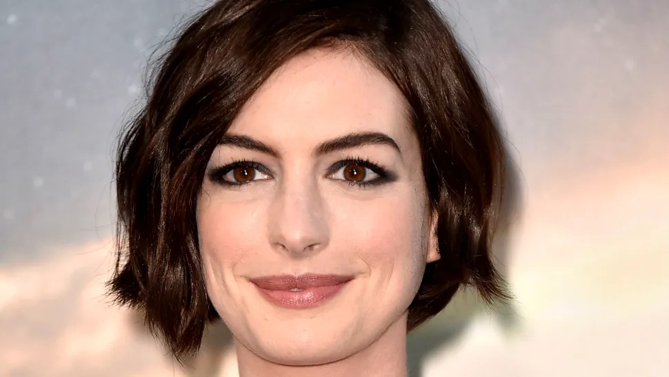 Anne Hathaway crede în existenţa extratereştrilor