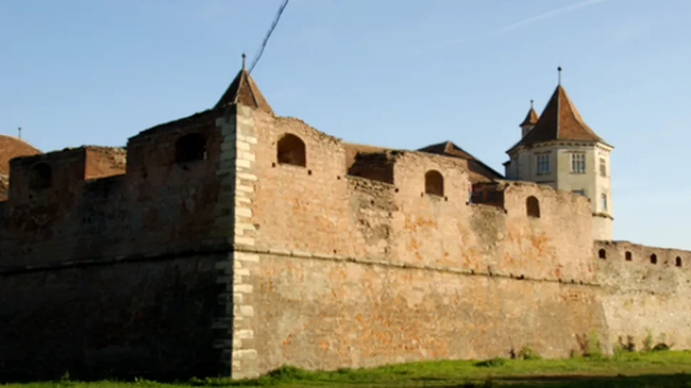 Cetatea Făgăraș, în topul celor mai frumoase castele din lume