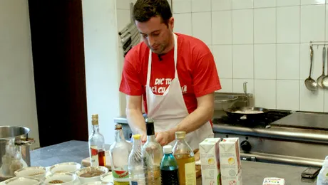 Dezbrăcatu’ nu mai vrea să mai mănânce carne de măgar