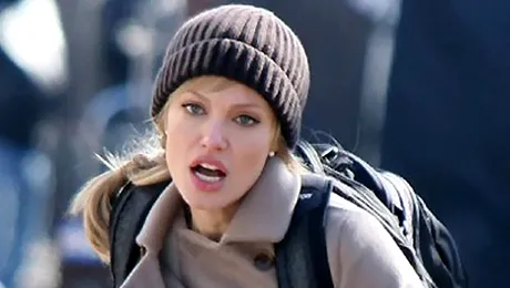 Angelina Jolie, spion in Rusia (Video)