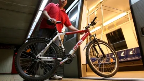Accesul cu bicicleta la metrou, permis si in timpul saptamanii