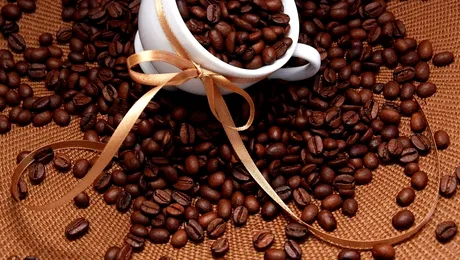 Bei cafea? Ai grijă, ar putea deveni marfă de lux!