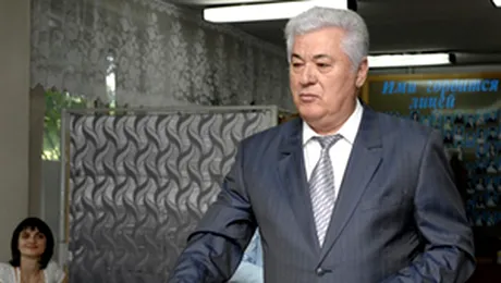 Alegerile din Moldova: comunistii obtin jumatate din voturi