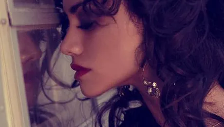 Aylin a lansat videoclipul piesei „Cloud”