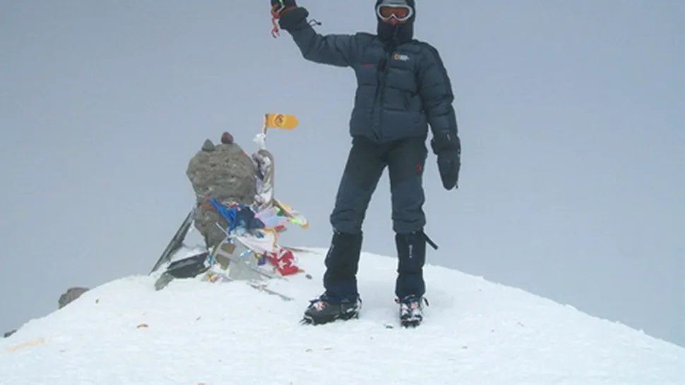 Crina Coco Popescu, prima alpinista din lume care termina cicuitul Seven Vulcanoes