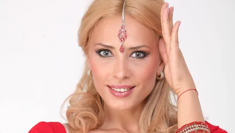 Iulia Vântur: “Nu m-am căsătorit!”