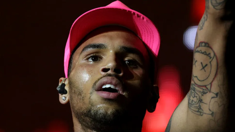 Chris Brown şi-a anulat concertele din Canada