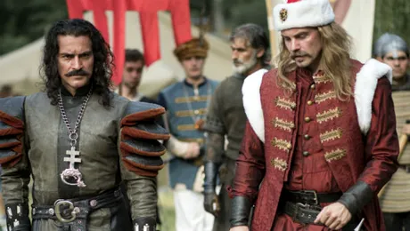 Spectacol grandios: DRACULA – COROANA. Ioan Isaiu, Elvira Deatcu, Vlad Miriţă, Bogdan Jianu fac parte din distribuţie – FOTO&VIDEO