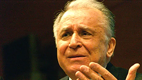 Iliescu: Basescu, vinovat de destramarea D.A.